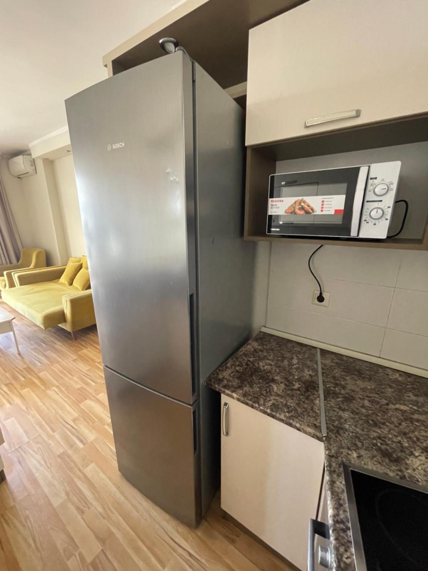 Sea View Apartment Batumi Esterno foto