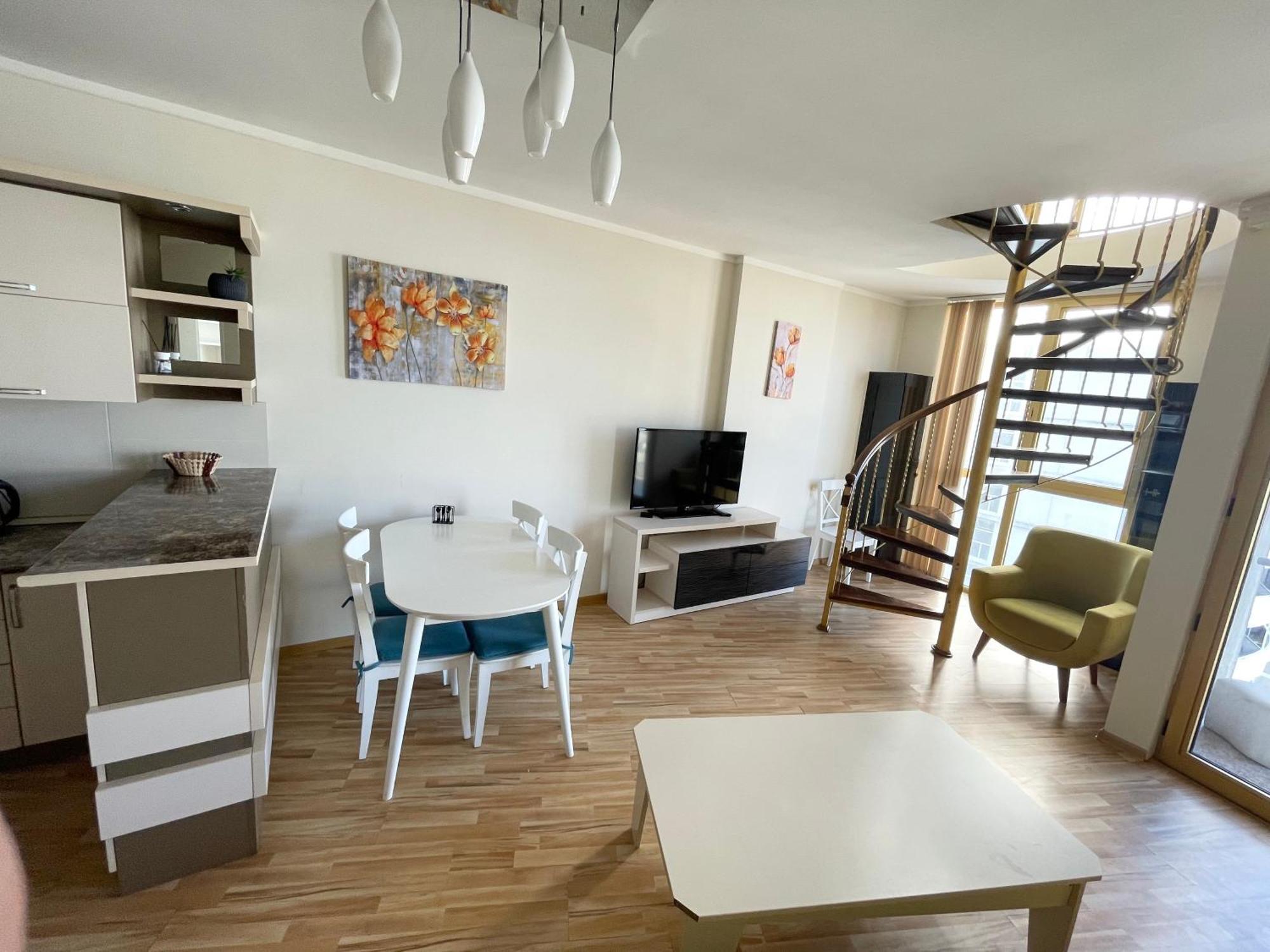 Sea View Apartment Batumi Esterno foto